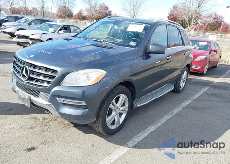 2015 Mercedes-Benz Ml 350 4Matic z USA, uszkodzony, nr VIN 4JGDA5HB8FA585023